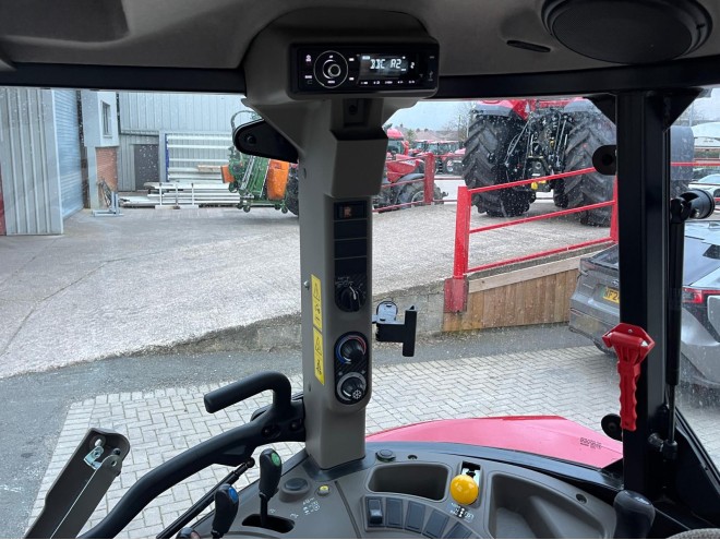 Case IH Farmall 95c Loader Ready