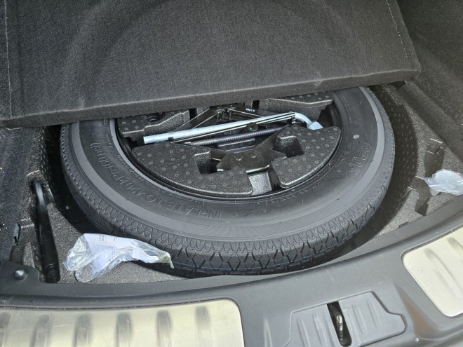 JAGUAR EPACE RDYNAMIC SE BLK D MHEV