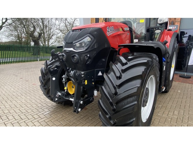 Case IH AFS Connect Demo Puma 240CVX Front Linkage Front PTO Accuguide Level 3 Complete BDA Ref