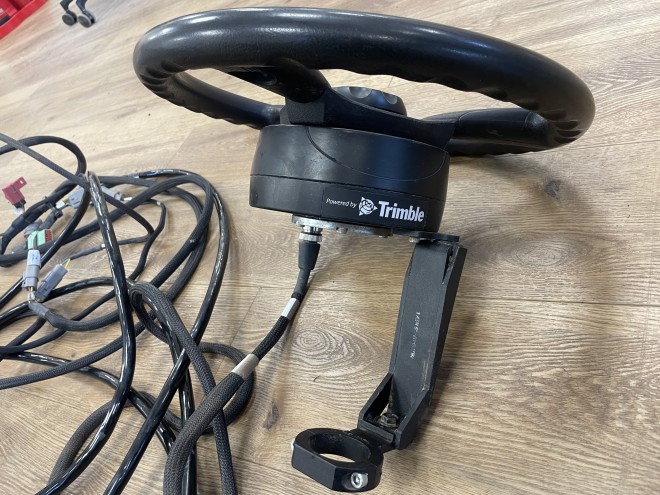 Trimble EZ-Pilot kit for Puma/Maxxum