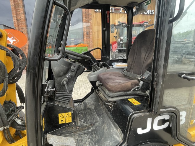 JCB 403 Plus