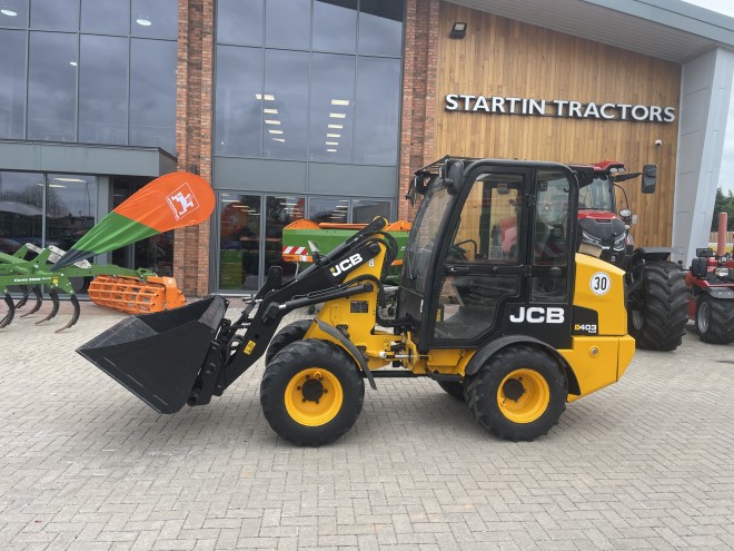 JCB 403 Plus