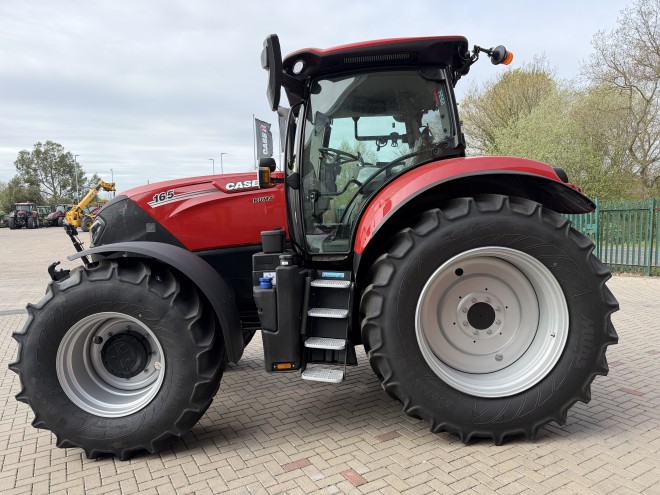 Case IH Puma 165 Multicontroller Full Powershift Front Linkage Auto Guidance Ready