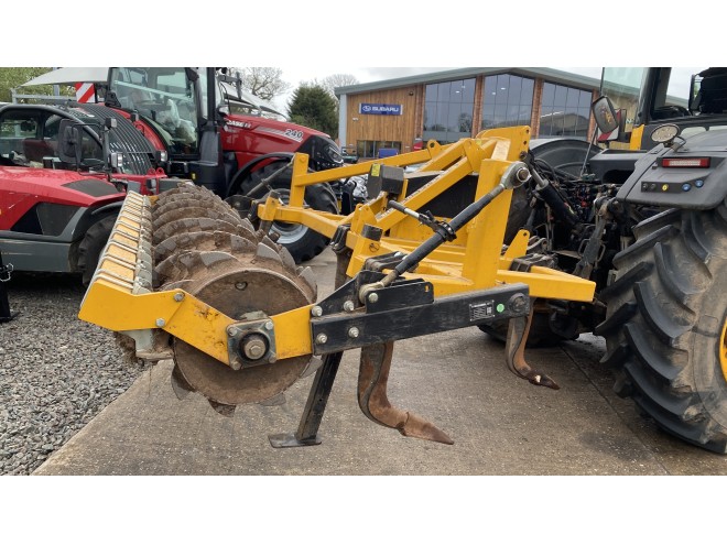 McConnel 5 Leg Shakaerator, New Clip On Points, Toothed Packer Roller