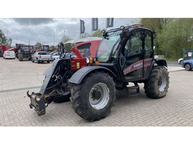 Case IH Farmlift 742 C/W Manitou head stock