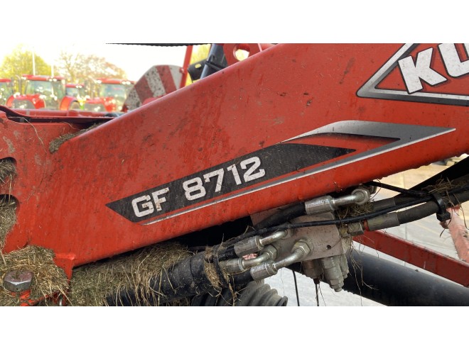 Kuhn GF8712 Tedder