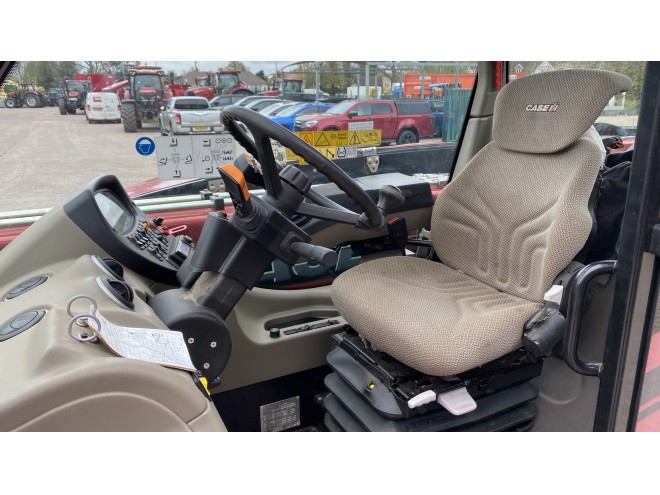 Case IH Farmlift 742 C/W Manitou head stock