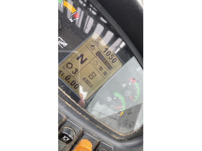 Case IH Farmlift 742 C/W Pin and Cone headstock