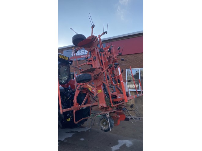 Kuhn GF8712 Tedder
