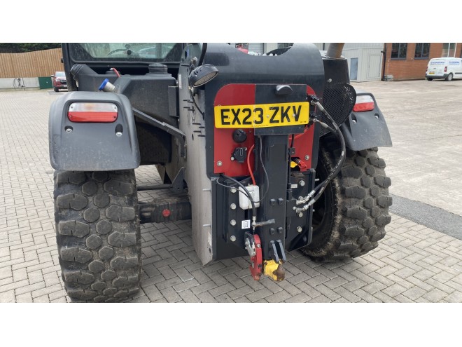 Case IH Farmlift 742 C/W Pin and Cone headstock
