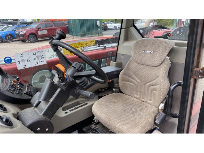 Case IH Farmlift 742 C/W Pin and Cone headstock