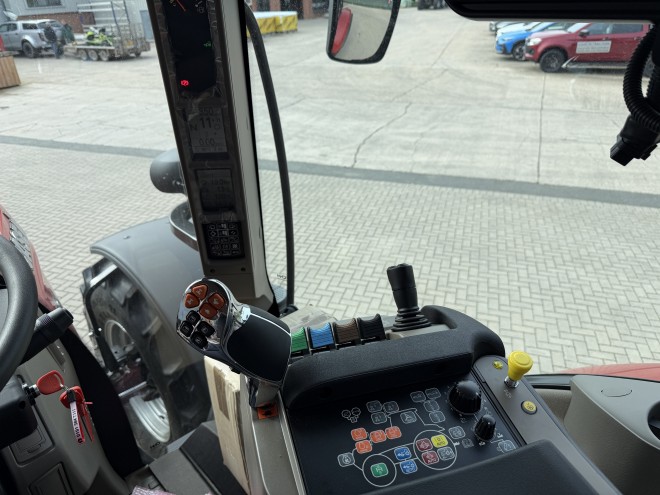 Case IH Puma 165 Multicontroller Full Powershift Front Linkage Auto Guidance Ready