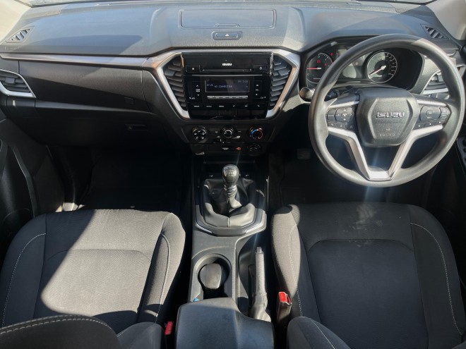 Isuzu D-Max DL20 Double Cab Splash White 1.9