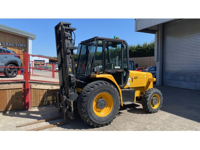 JCB 926 C/W Pallet tines