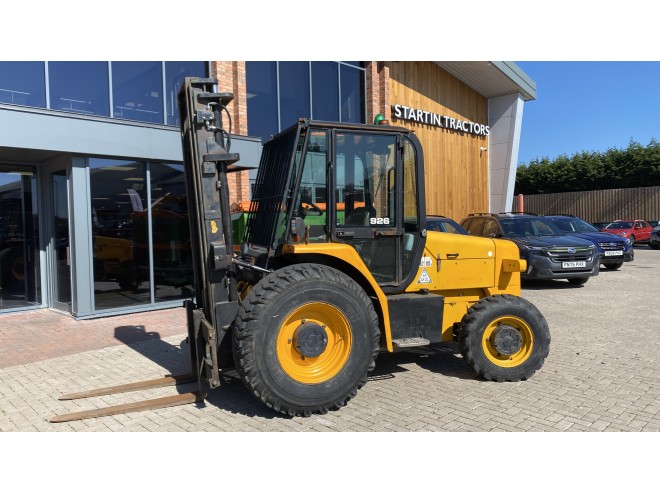 JCB 926 C/W Pallet tines