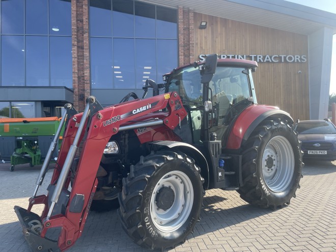 Case IH Luxxum 120 C/W Loader