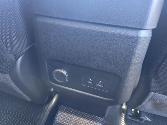 Mitsubishi L200 Titan 2.4 Auto Blade Silver