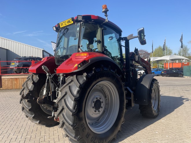 Case IH Luxxum 120 C/W Loader