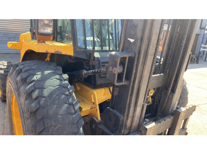JCB 926 C/W Pallet tines
