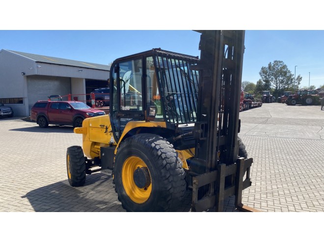 JCB 926 C/W Pallet tines
