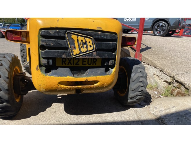 JCB 926 C/W Pallet tines