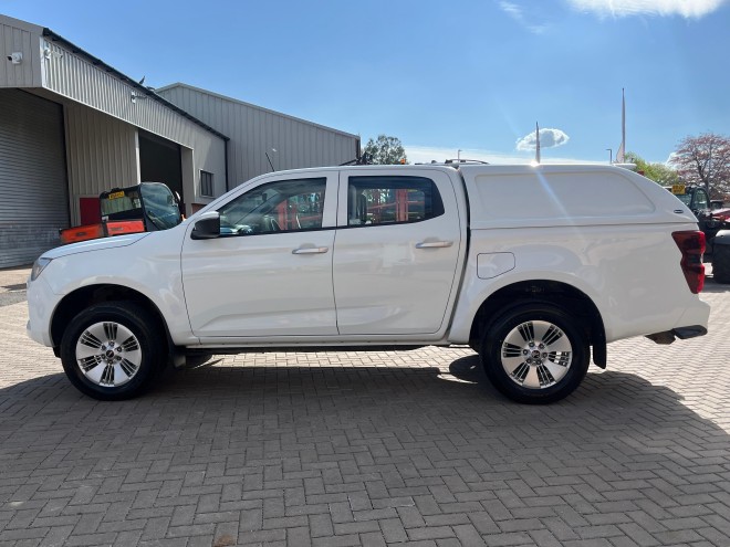 Isuzu D-Max DL20 Double Cab Splash White 1.9