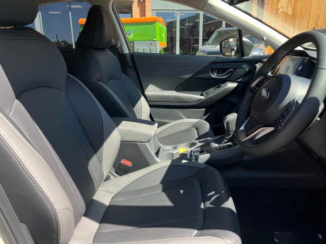 Subaru Crosstrek Touring 2.0 e-Boxer Sand Dune