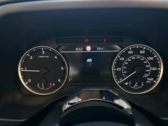 Mitsubishi L200 Titan 2.4 Auto Blade Silver