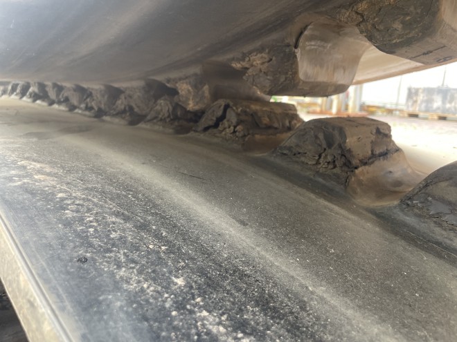 30 Inch Track from Quadtrac, damaged lugs
