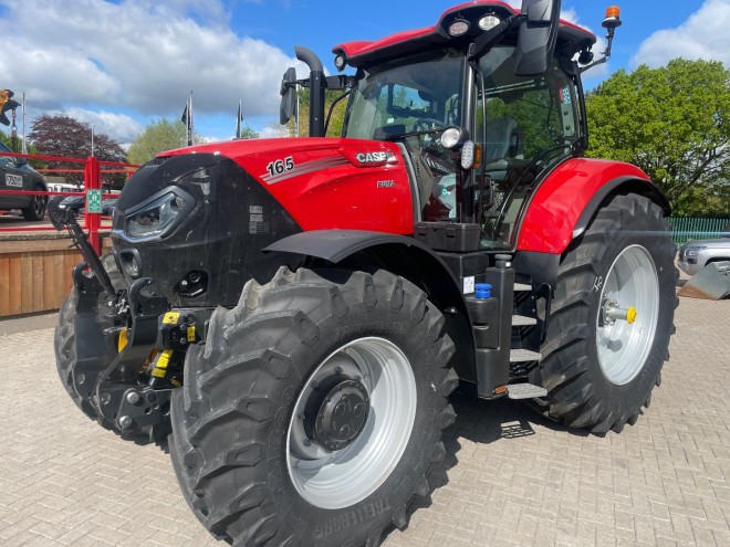 Case IH Puma 165 CVX Front Linkage Front PTO Accuguide Ready