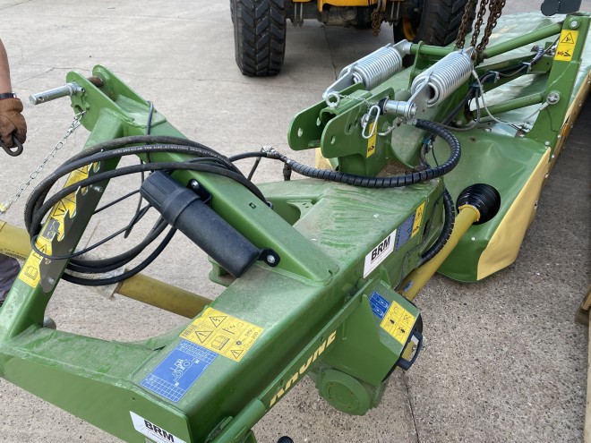 Krone Easy Cut R400 4M mower