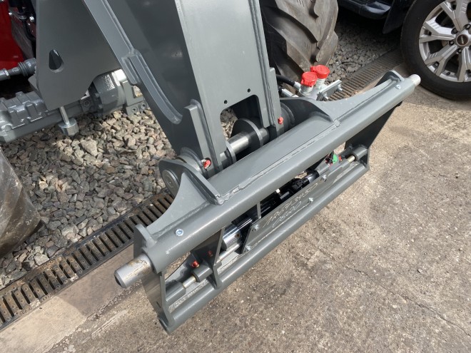 Weidemann T6025 C/W Euro headstock