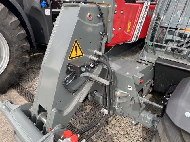 Weidemann T6025 C/W Euro headstock
