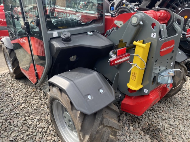 Weidemann T6025 C/W Euro headstock