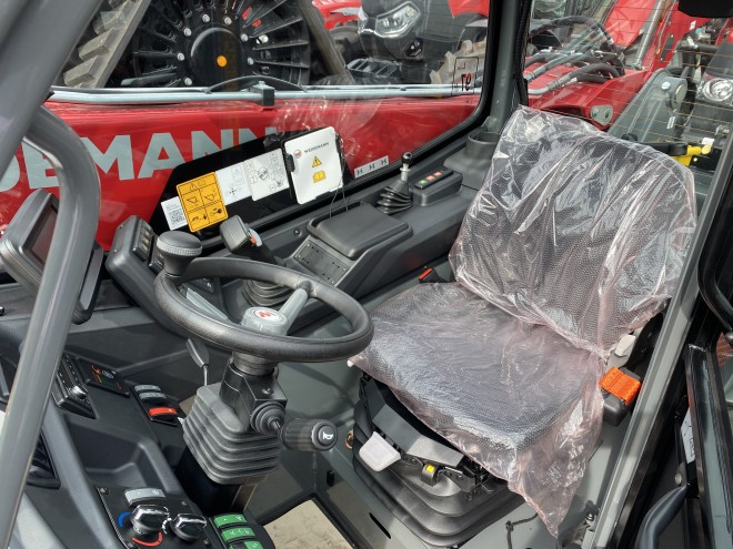Weidemann T6025 C/W Euro headstock