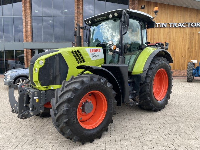 Claas Arion 610 C/W Front linkage