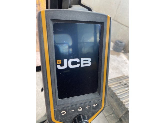 JCB JS131 Excavator