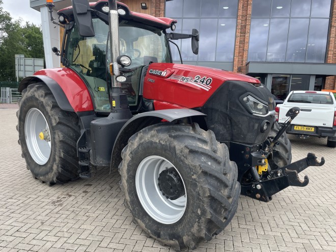 Case IH Puma 240 CVX