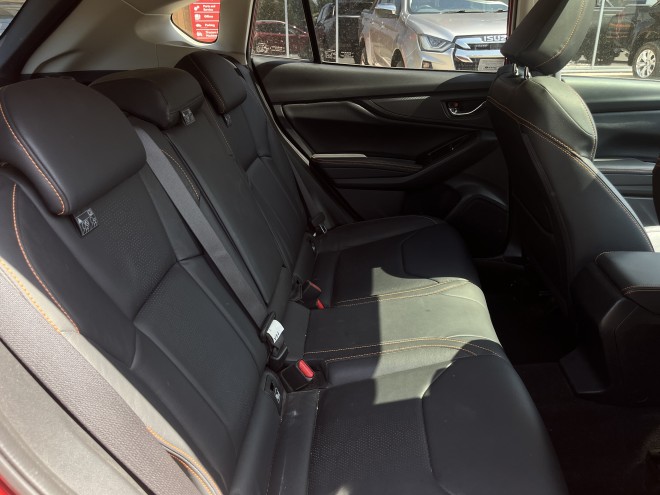 Subaru XV 2.0i SE Premium 5dr Lineartronic