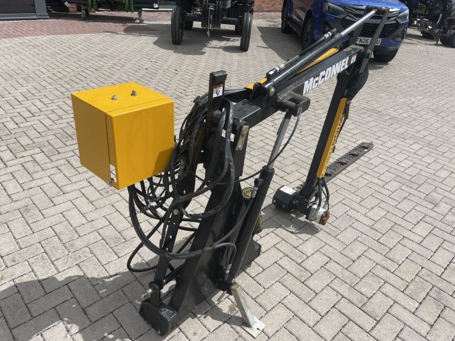 McConnel Swing trim Fingerbar Hedgecutter Electric Joystick