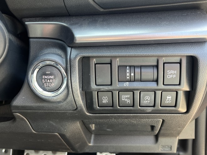 Subaru XV 2.0i SE Premium 5dr Lineartronic
