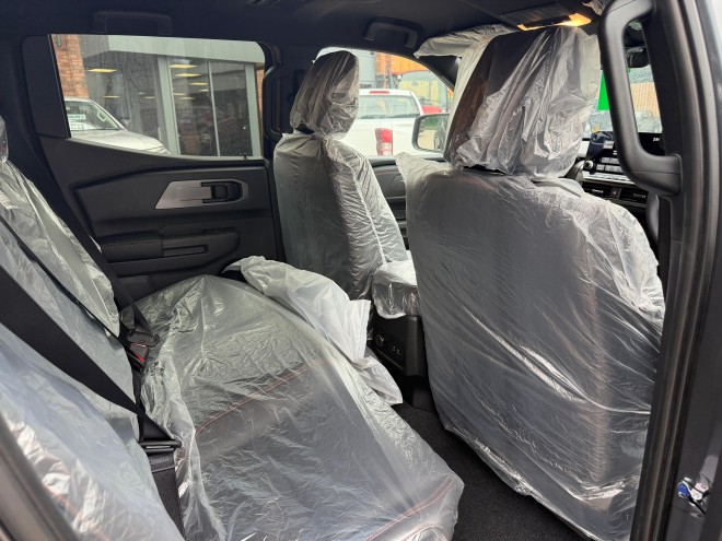 Mitsubishi L200 Barbarian 2.4 Auto Graphite Grey
