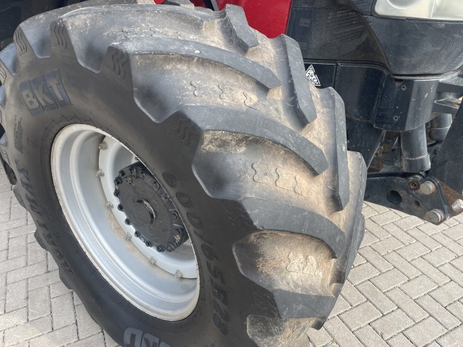 Case IH Puma 185 CVX w/ front linkage