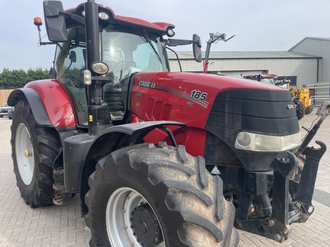 Case IH Puma 185 CVX w/ front linkage