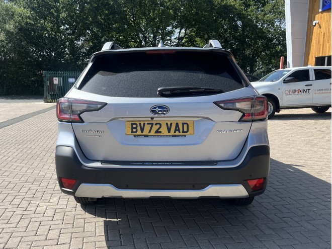 Subaru Outback 2.5i Touring 5dr Lineartronic