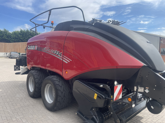 Case LB334 XL Square Baler