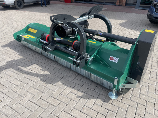 Spearhead Sniper 280 HD Front and rear mounted 2.8M Cutting width