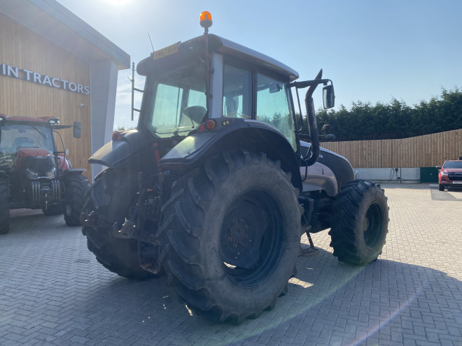 Valtra T131 C/W reverse Seat