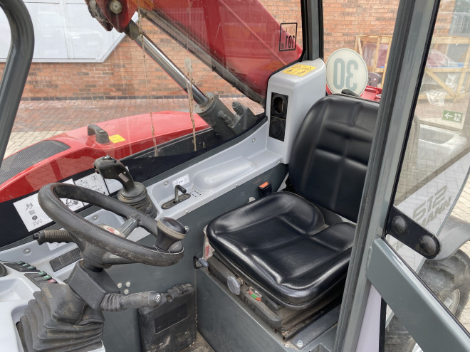 Weidemann 4512 C/W Euro Headstock and Pallet Tines