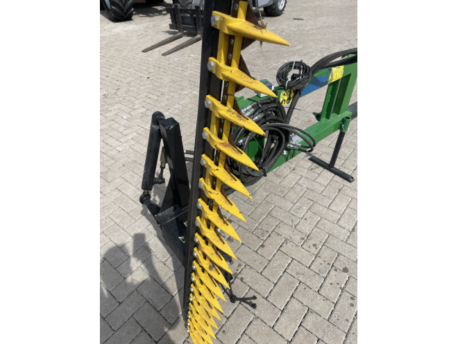 Kellfri Finger Bar loader mounted Hedge trimmer  27-HTFT-D JD Compact and Trima brackets